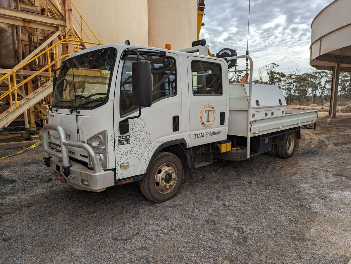 Isuzu Truck  – TIAM12